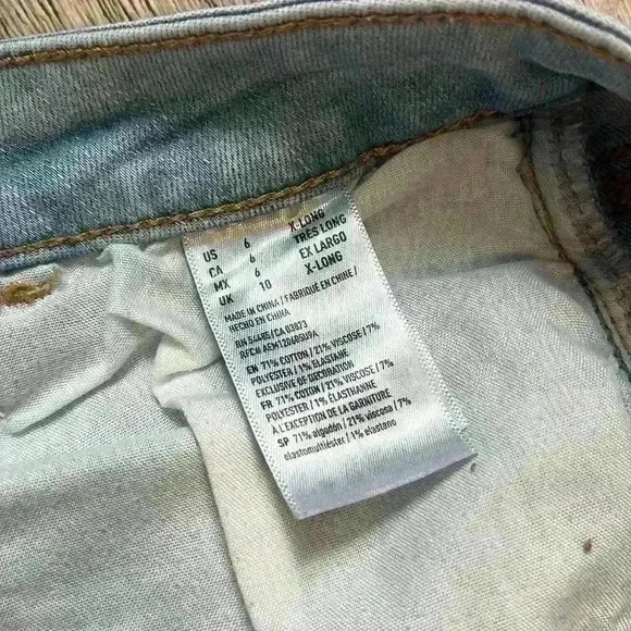 American Eagle Distressed Super High Rise Jegging Size 6 X-Long - Picture 11 of 12